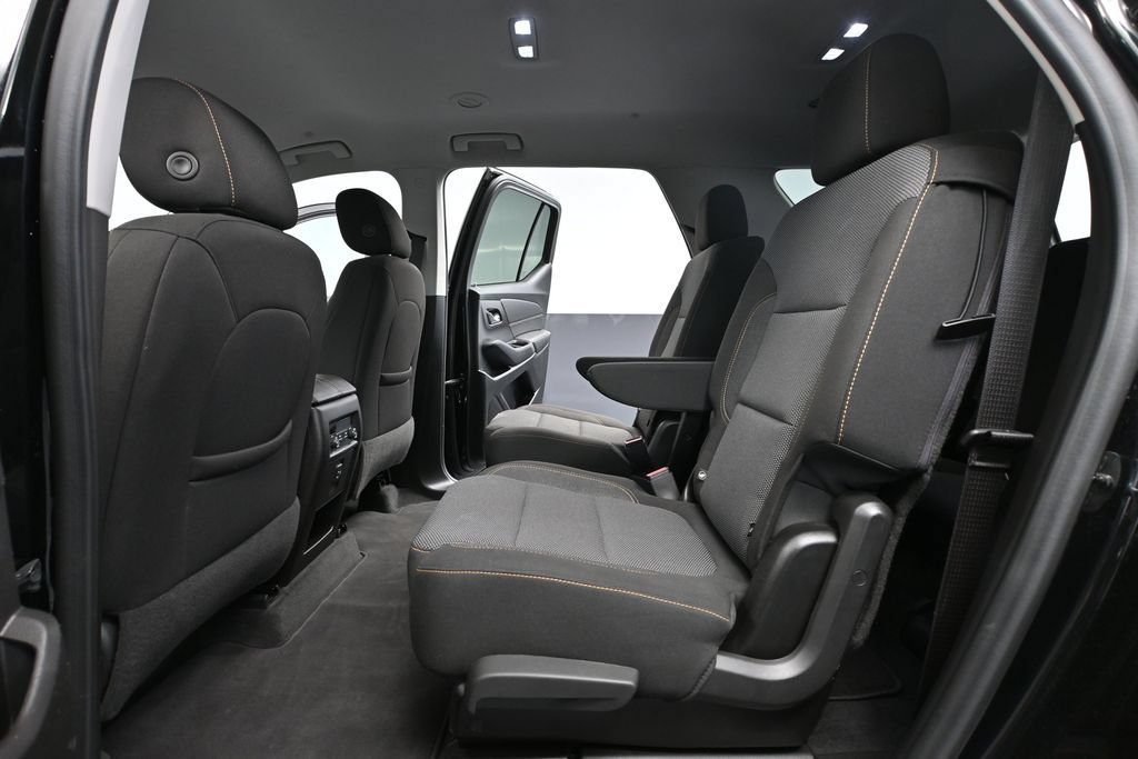 Used 2021 Chevrolet Traverse LT AWD/4WD image 33
