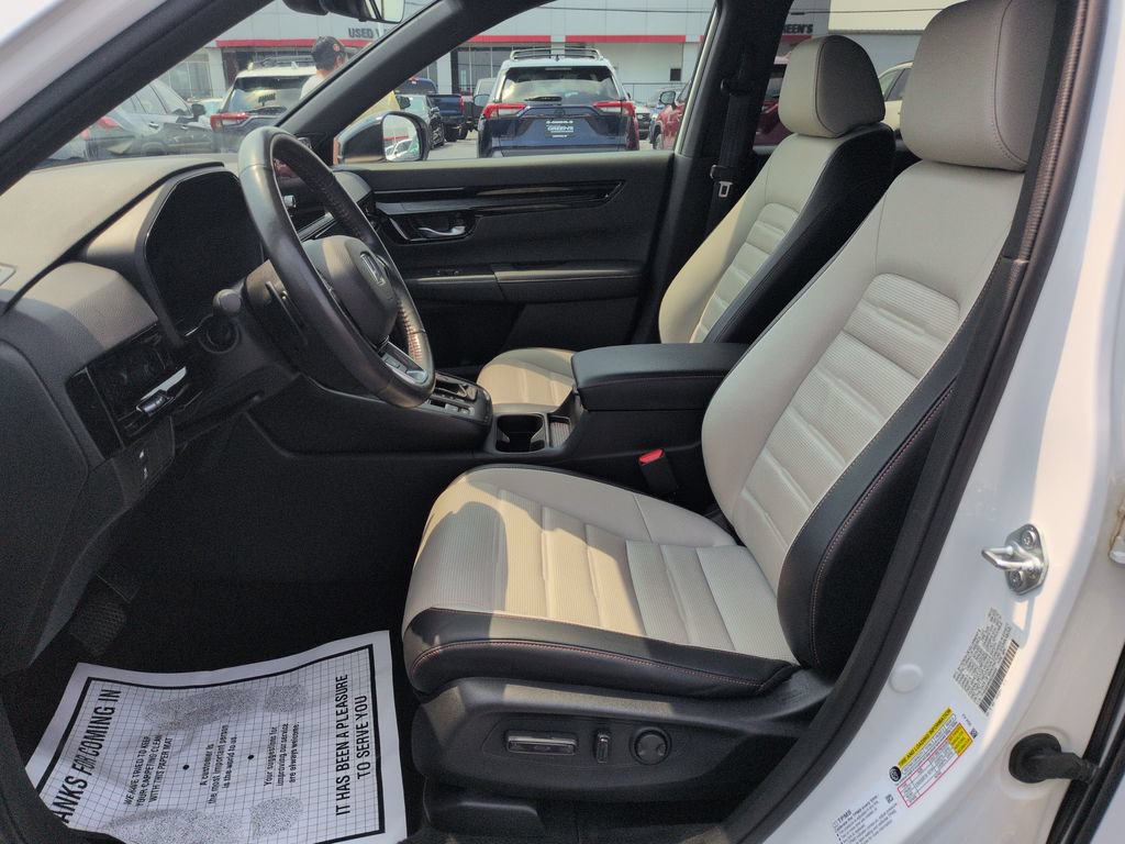 Used 2024 Honda CR-V Sport Touring image 9