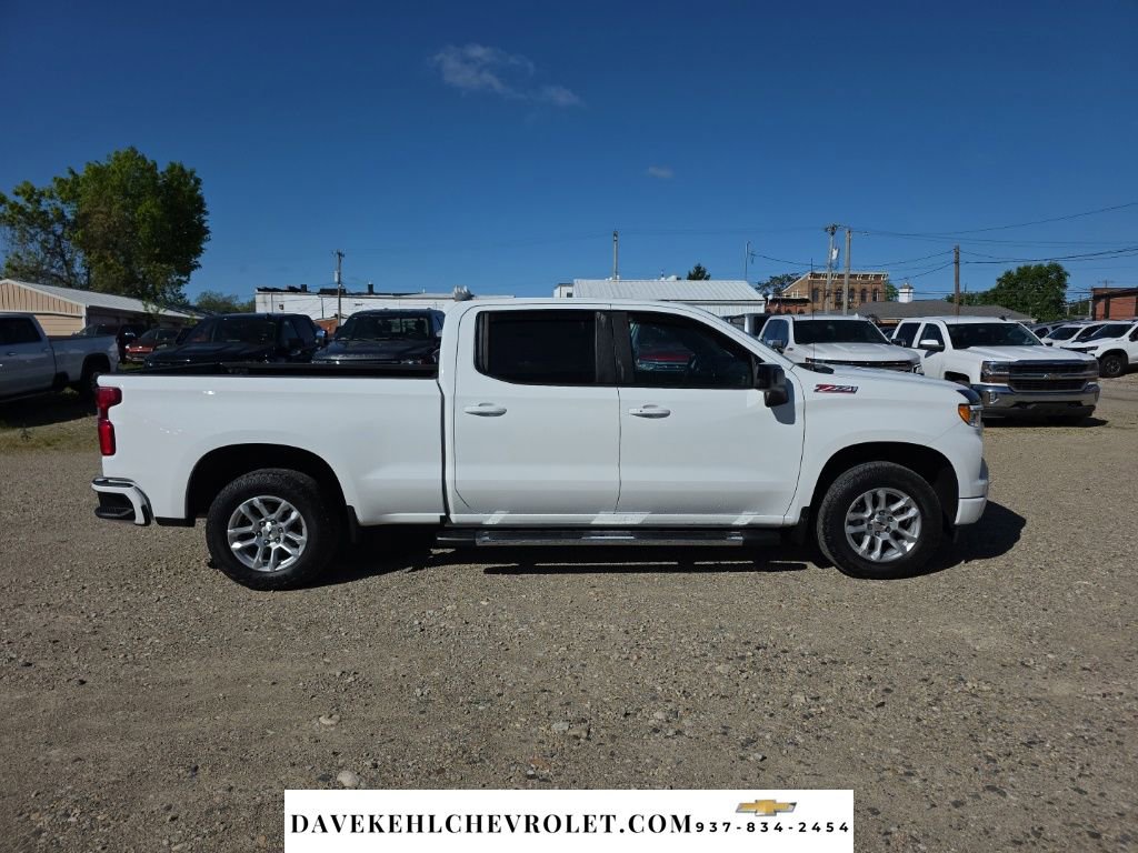 Used 2022 Chevrolet Silverado 1500 RST AWD/4WD image 7