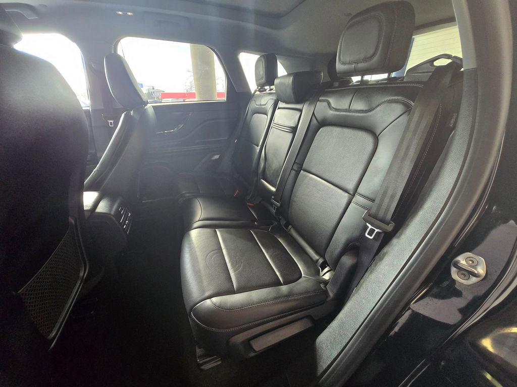 Used 2022 Lincoln Corsair Reserve w/ Equipment Group 201A image 22