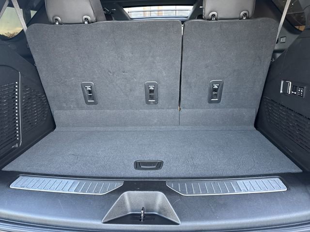 Certified 2023 Chevrolet Tahoe Z71 w/ Luxury Package AWD/4WD image 21