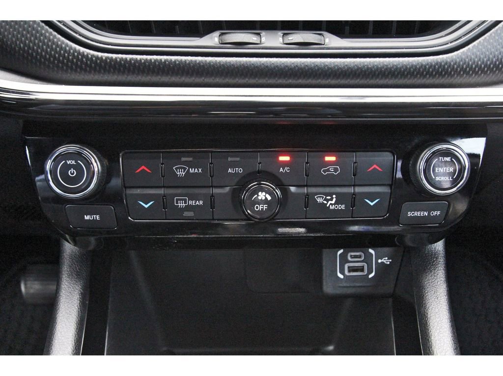 Used 2023 Jeep Compass Trailhawk AWD/4WD image 26