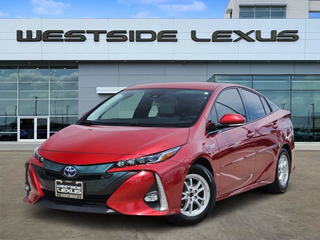 Used 2017 Toyota Prius Prime Advanced FWD image 1