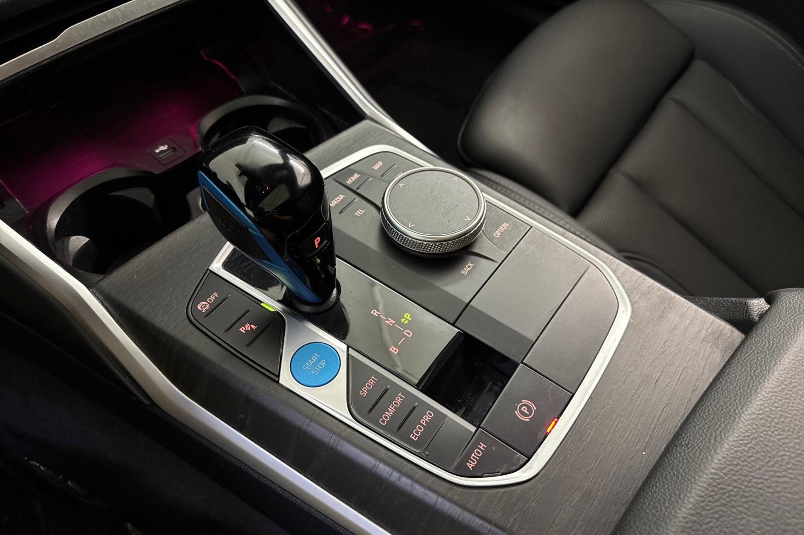 Used 2023 BMW i4 eDrive35 w/ Premium Package RWD image 18