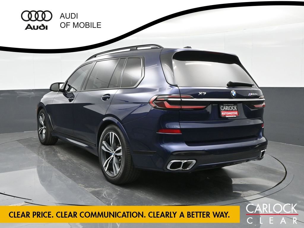 Used 2023 BMW X7 M60i image 9