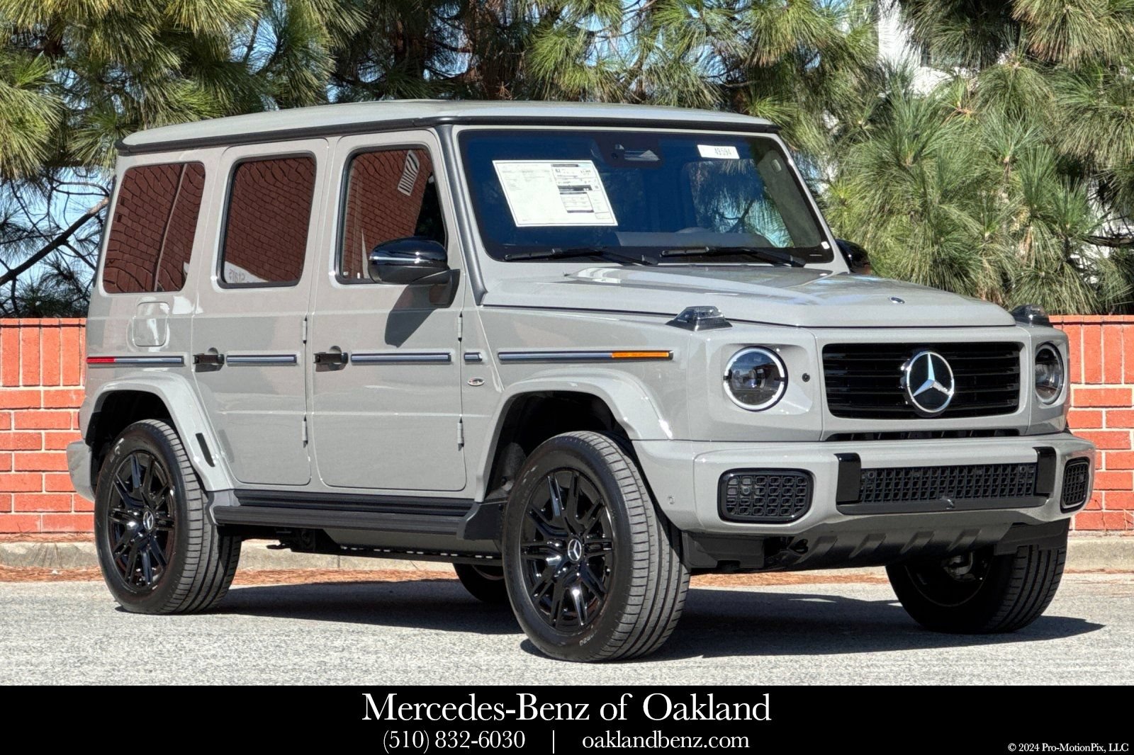 New 2025 Mercedes-Benz G 580 w/ EQ Technology
