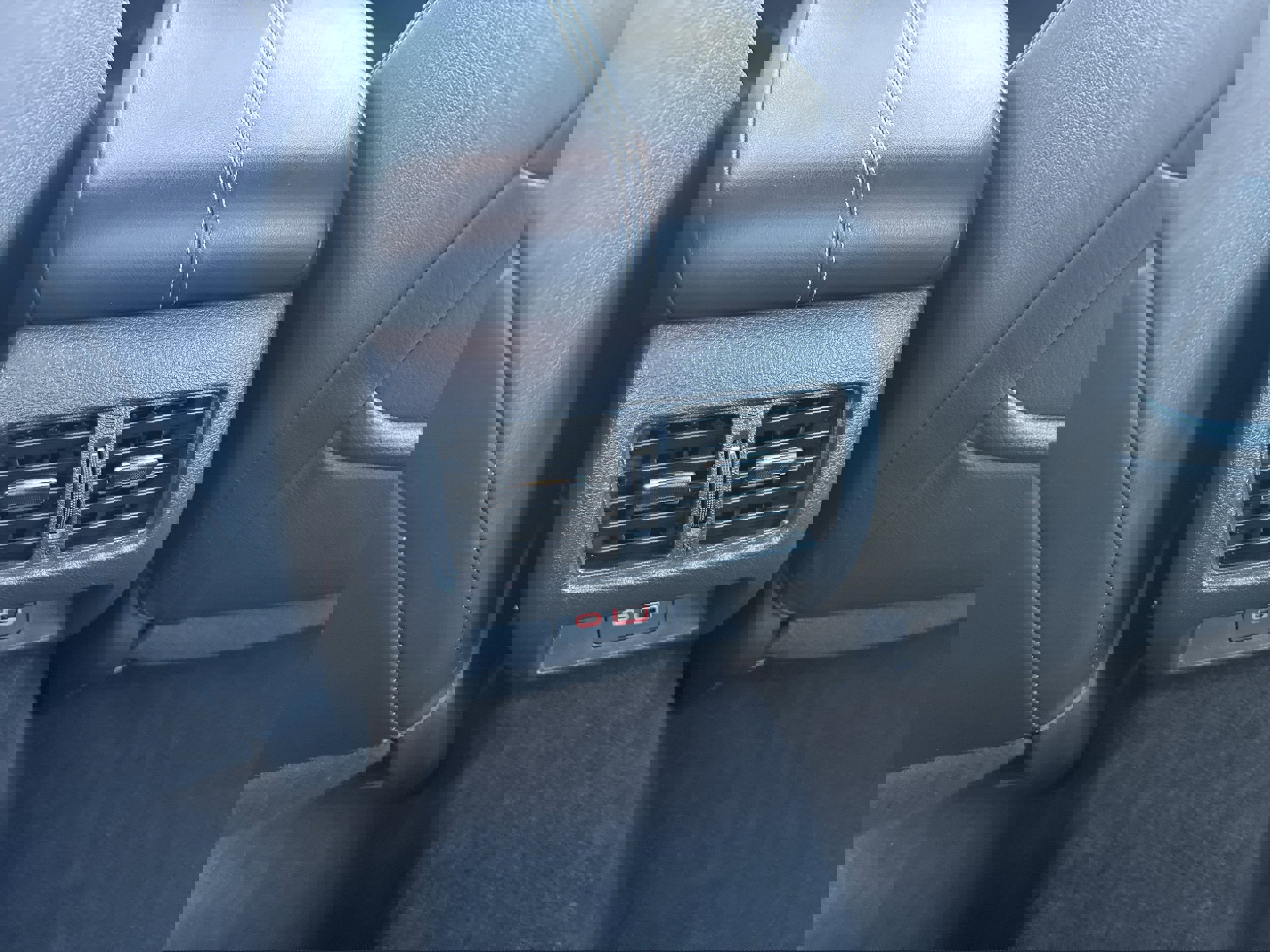 Used 2023 Nissan Altima 2.5 SL FWD image 15