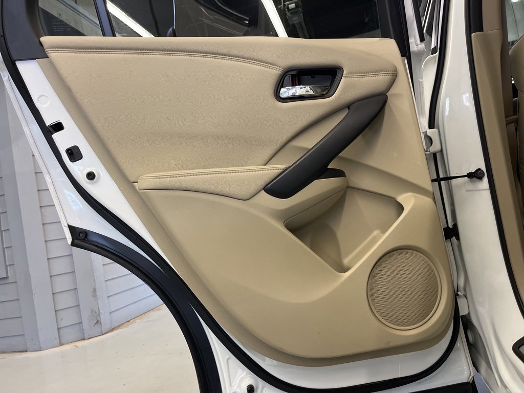 Used 2018 Acura RDX AWD image 25