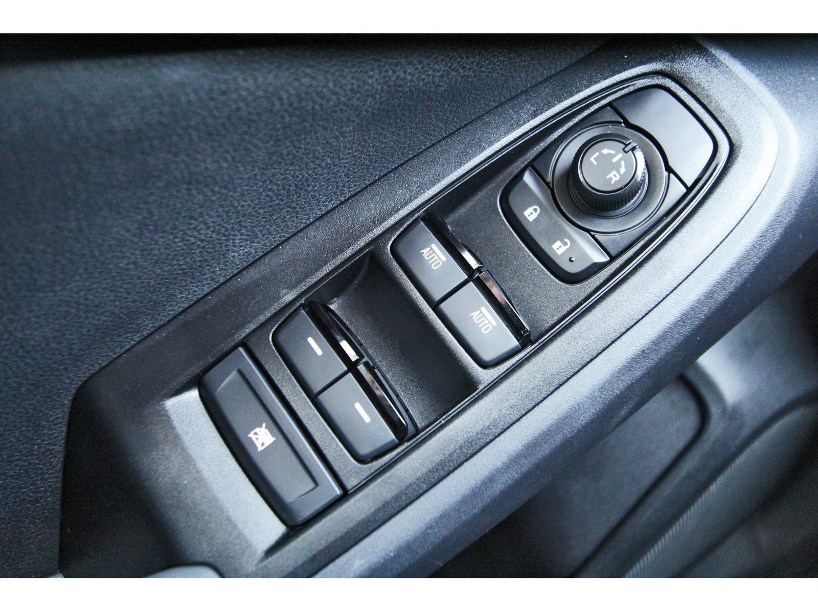 Used 2026 Subaru Crosstrek 2.5i Premium AWD/4WD image 21