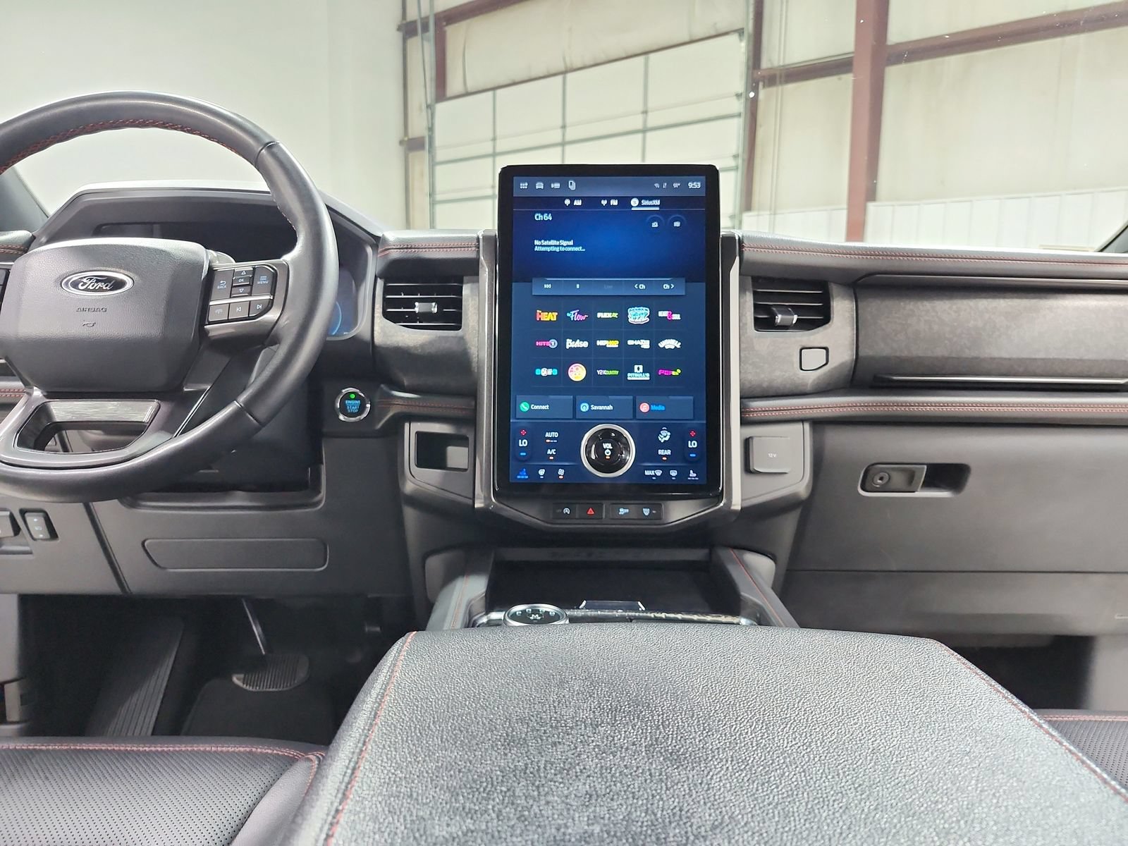 Used 2024 Ford Expedition Limited RWD image 29