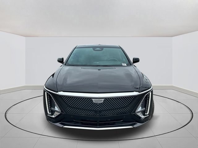 New 2026 Cadillac Lyriq Luxury w/ LPO, Floor Liner Package AWD/4WD image 2
