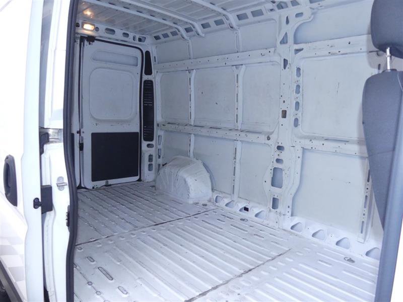 Used 2020 RAM ProMaster 2500 w/ Interior Convenience Group image 20