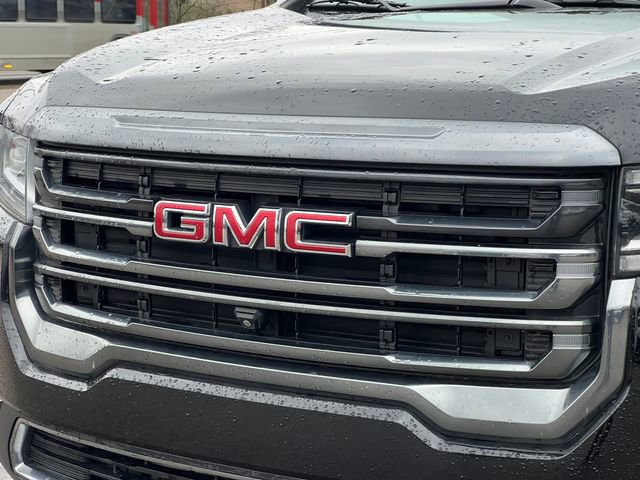 Used 2023 GMC Acadia AT4 w/ Technology Package AWD/4WD image 45