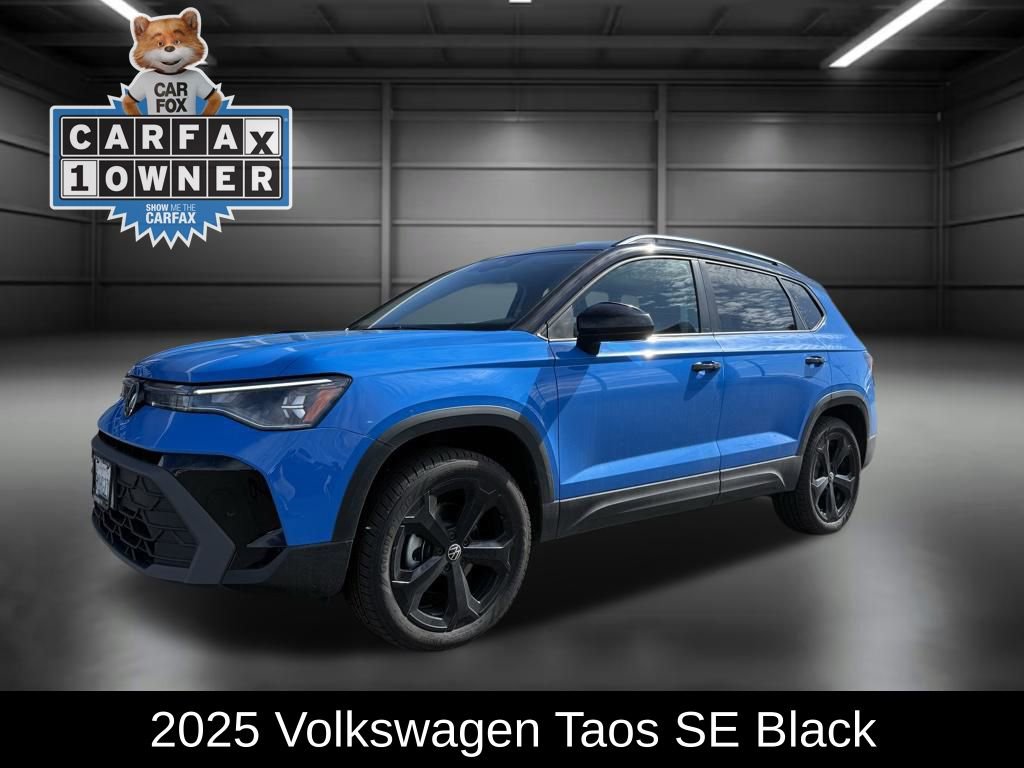 Used 2025 Volkswagen Taos SE image 1