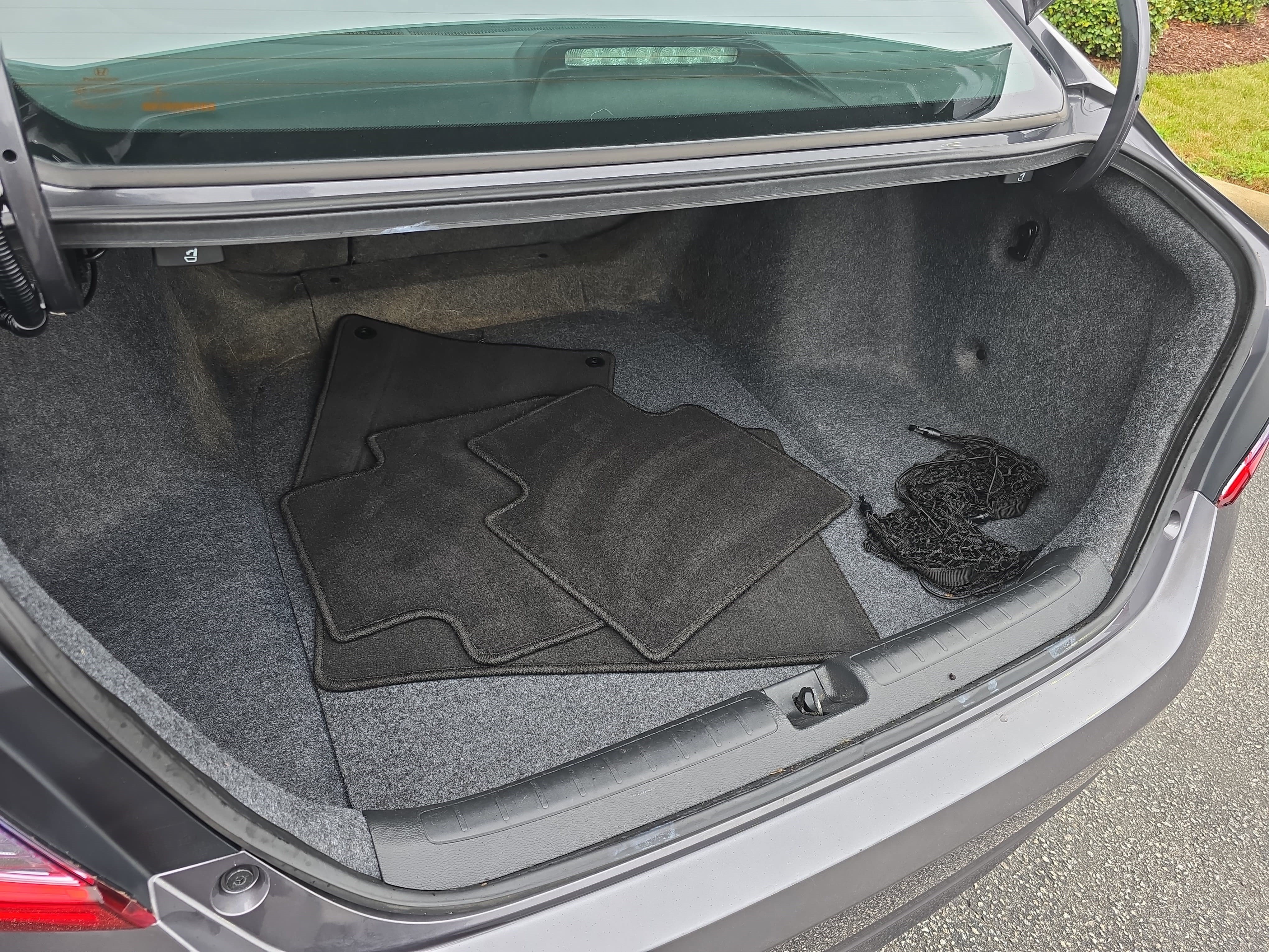 Used 2019 Honda Accord Touring image 12