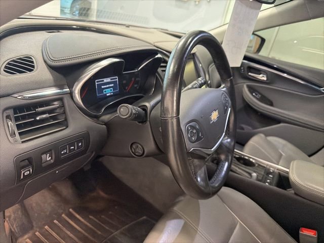 Used 2015 Chevrolet Impala LTZ FWD image 19