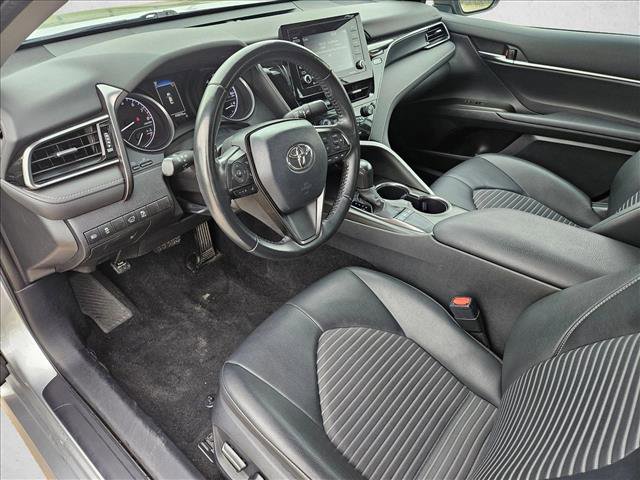 Used 2023 Toyota Camry SE image 9
