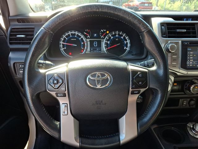 Used 2015 Toyota 4Runner SR5 AWD/4WD image 14