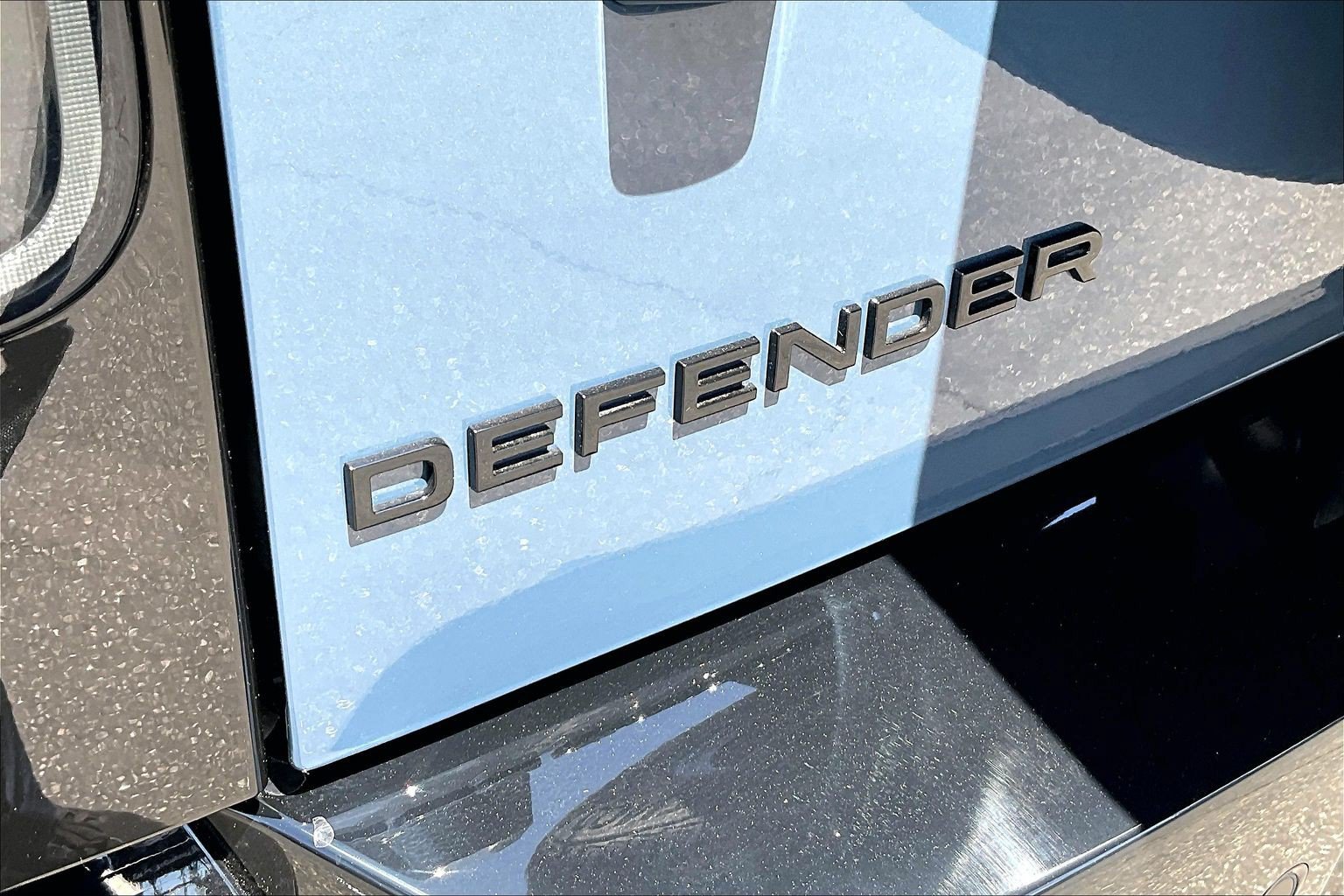 New 2026 Land Rover Defender 110 X-Dynamic SE AWD/4WD image 9