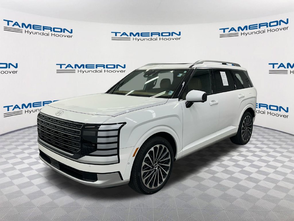 Used 2026 Hyundai Palisade Calligraphy FWD image 1