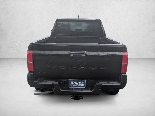 Used 2025 Toyota Tacoma TRD Off-Road AWD/4WD image 6