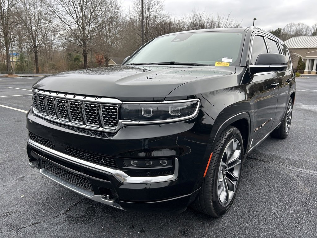 Used 2024 Jeep Grand Wagoneer Series III w/ HD Trailer Tow Package image 64