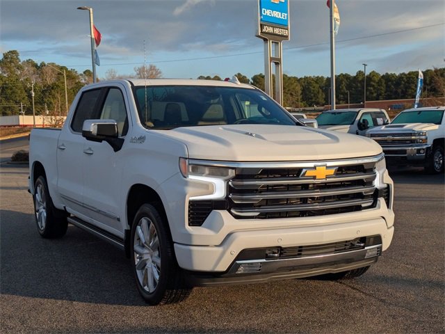New 2026 Chevrolet Silverado 1500 High Country image 2