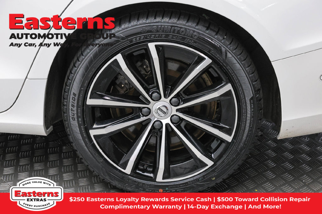 Used 2023 Volvo S60 T8 Plus AWD/4WD image 9
