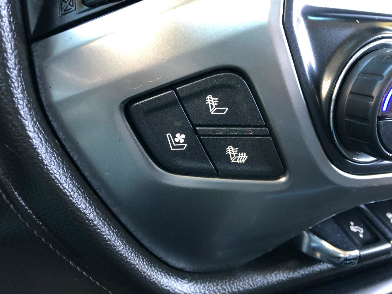 Used 2016 Chevrolet Silverado 1500 LTZ image 26