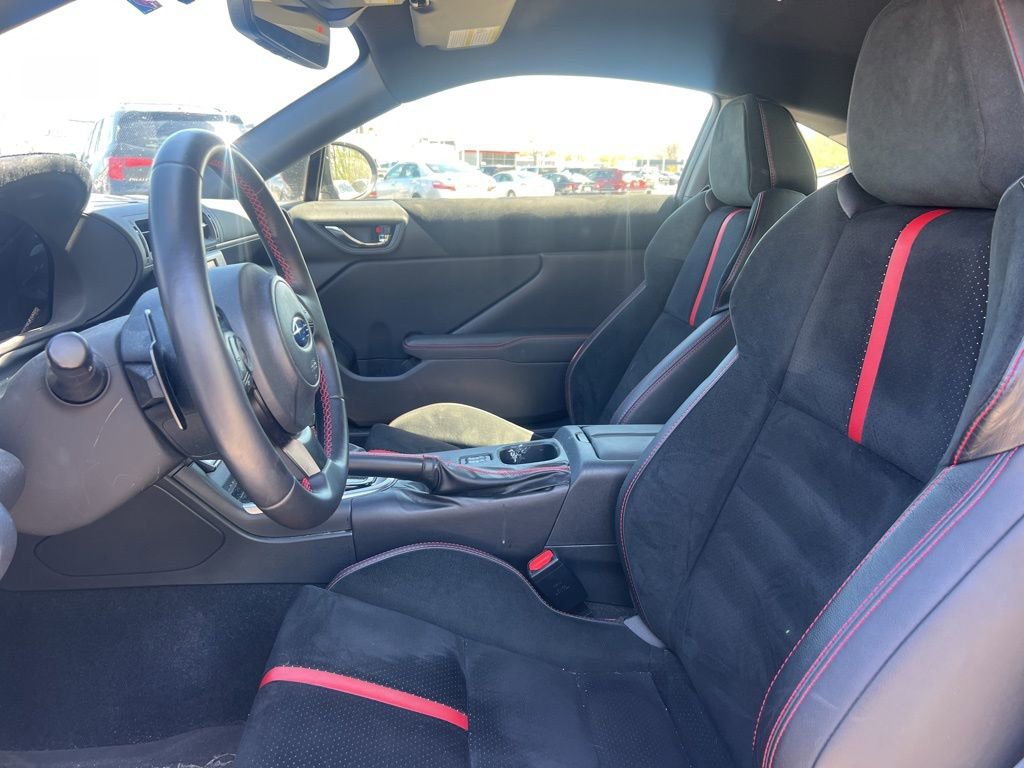 Used 2023 Subaru BRZ Limited RWD image 2