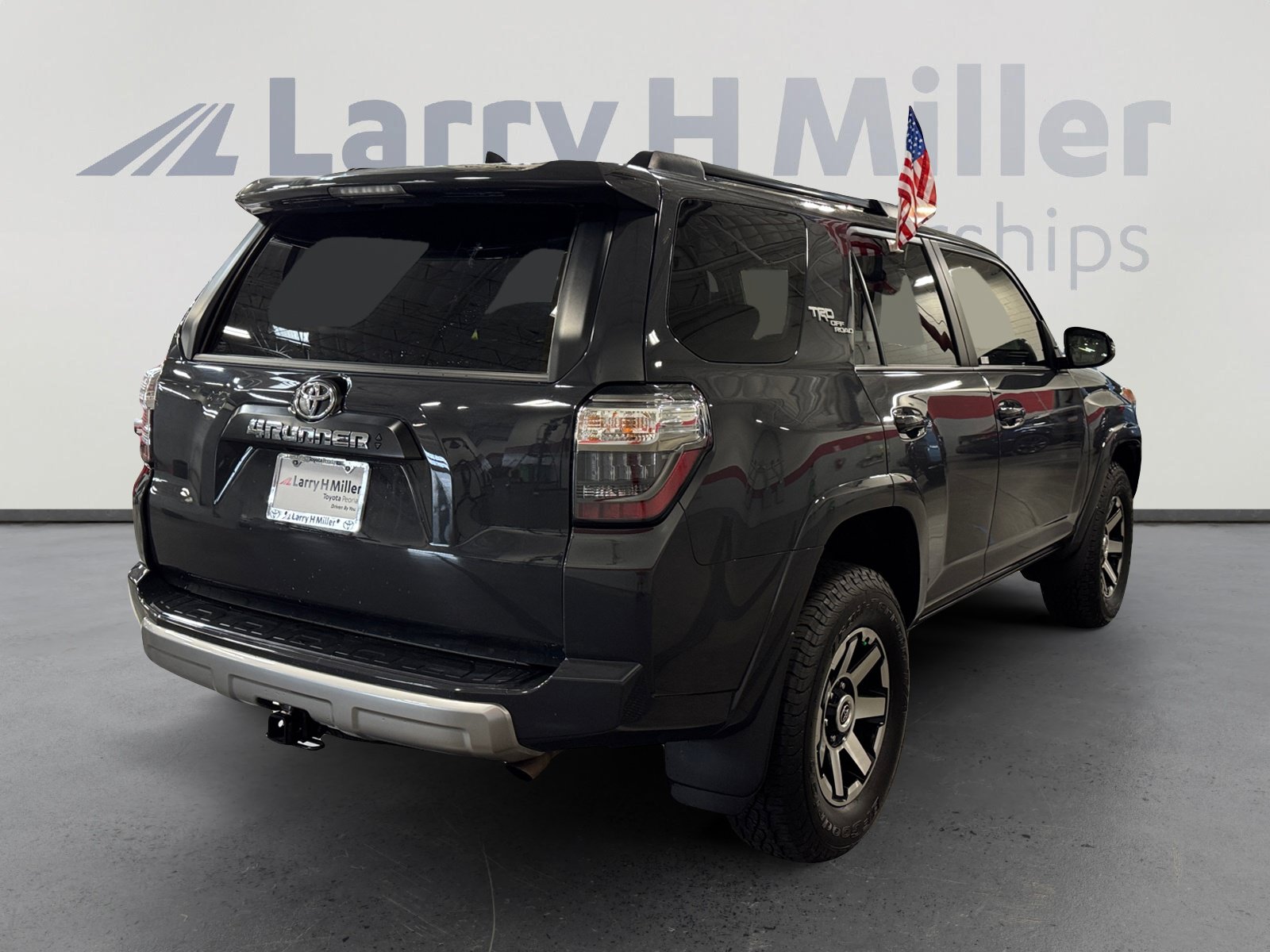 Certified 2024 Toyota 4Runner TRD Off-Road Premium w/ Moonroof Package AWD/4WD image 5