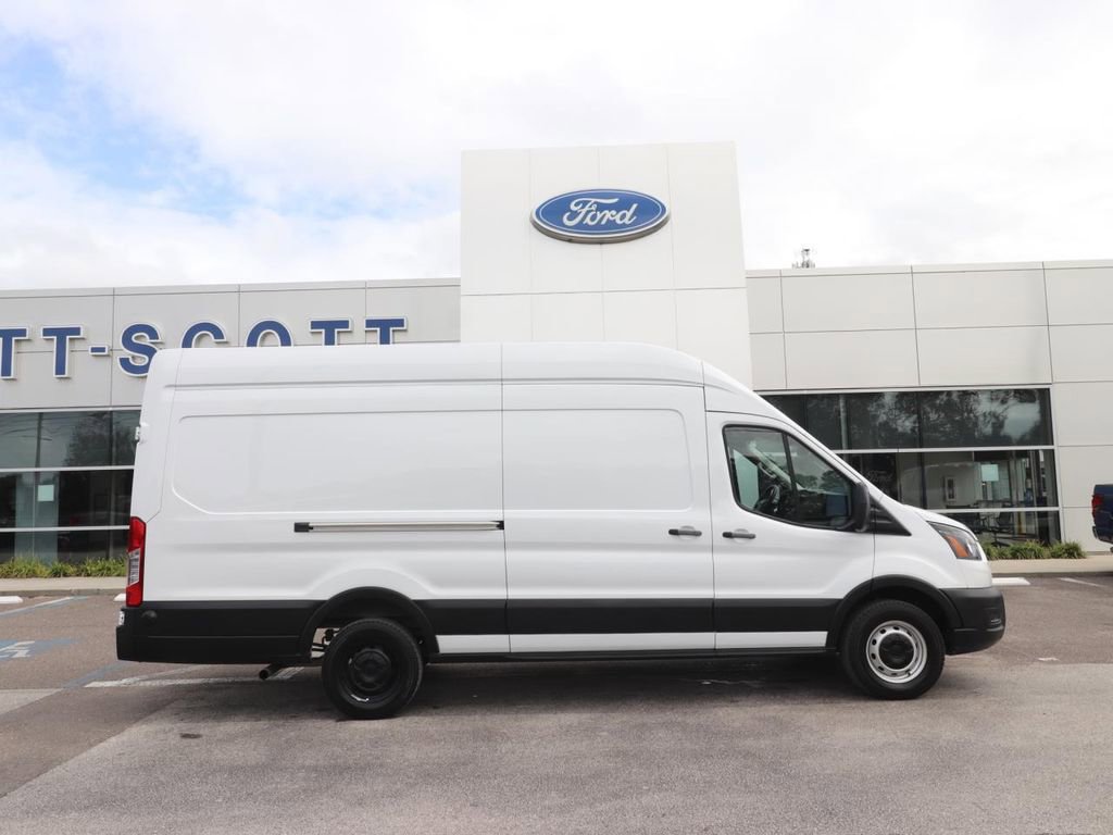 Used 2024 Ford Transit 250 148 High Roof Extended w/ Load Area Protection Package image 15