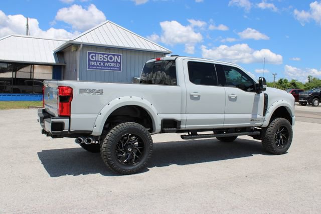 Used 2025 Ford F250 Lariat w/ Black Appearance Package AWD/4WD image 13