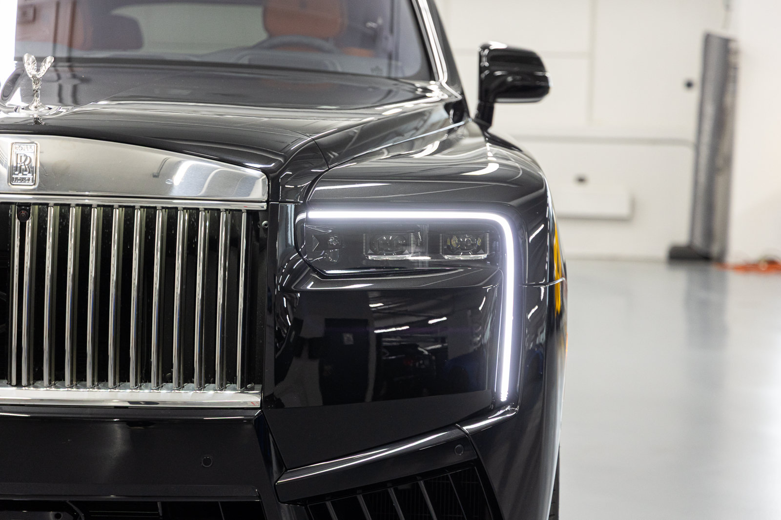 New 2027 Rolls-Royce Cullinan AWD/4WD image 9