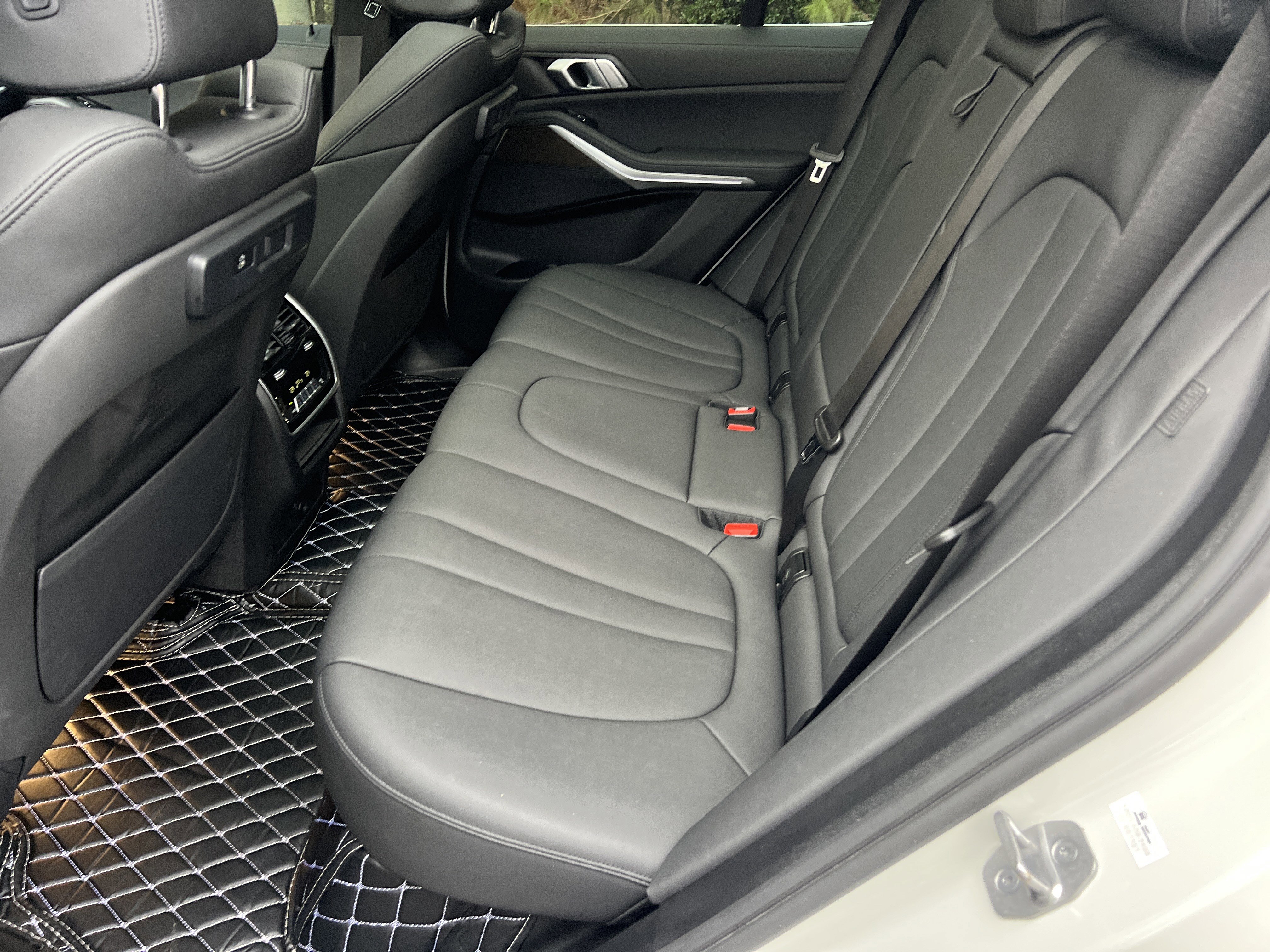 Used 2021 BMW X5 sDrive40i w/ Convenience Package image 22