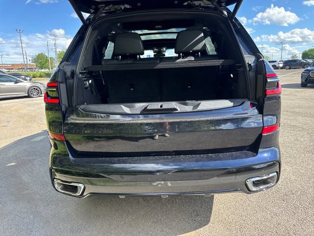 New 2026 BMW X7 xDrive40i w/ M Sport Package AWD/4WD image 25