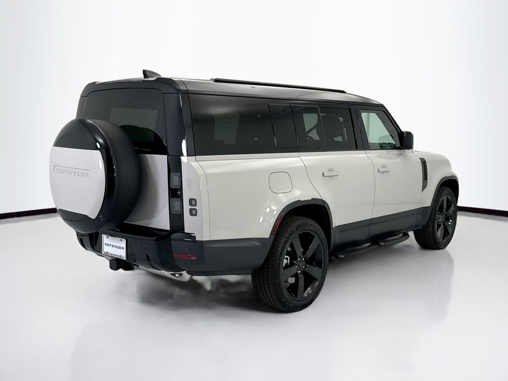 New 2026 Land Rover Defender 130 S AWD/4WD image 5