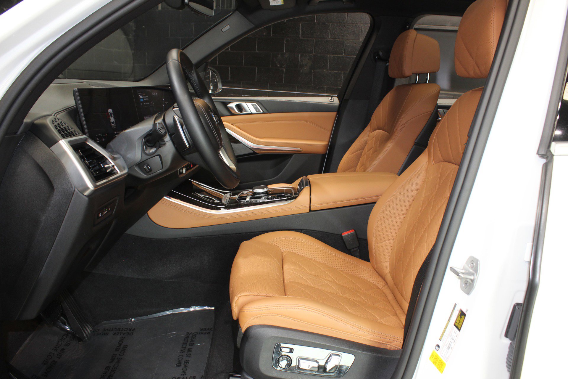 Used 2024 BMW X5 sDrive40i w/ Premium Package image 34