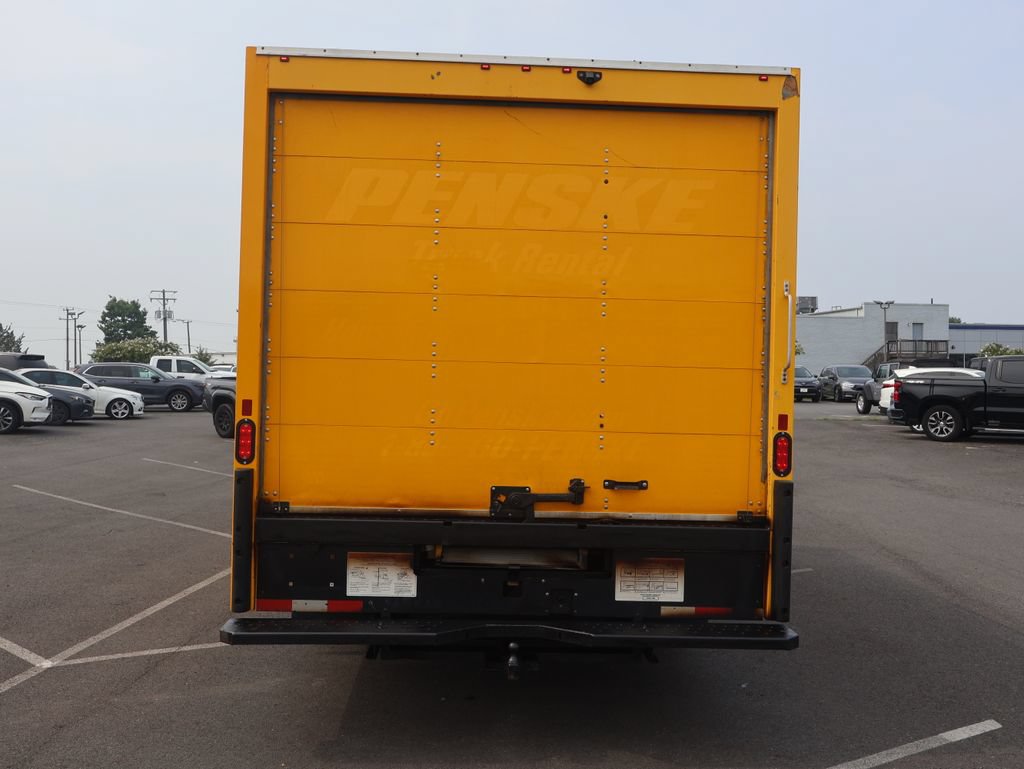 Used 2021 GMC Savana 3500 Extended w/ Power Convenience Package RWD image 6