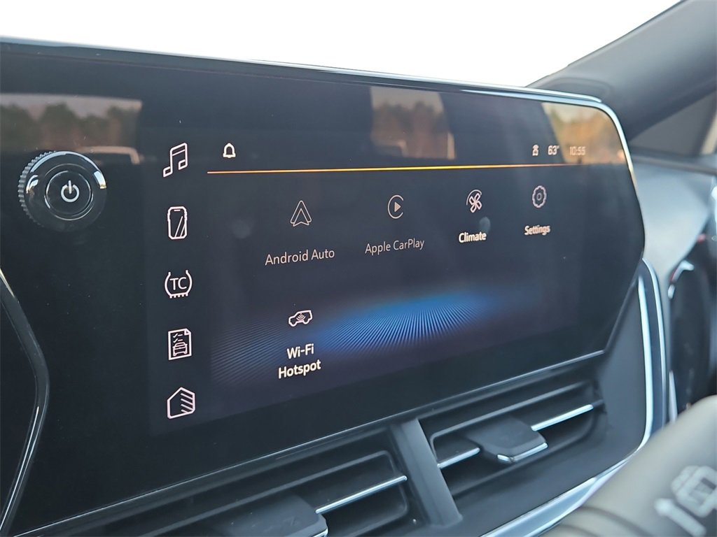 Used 2024 Chevrolet Trax RS w/ Sunroof Package image 12