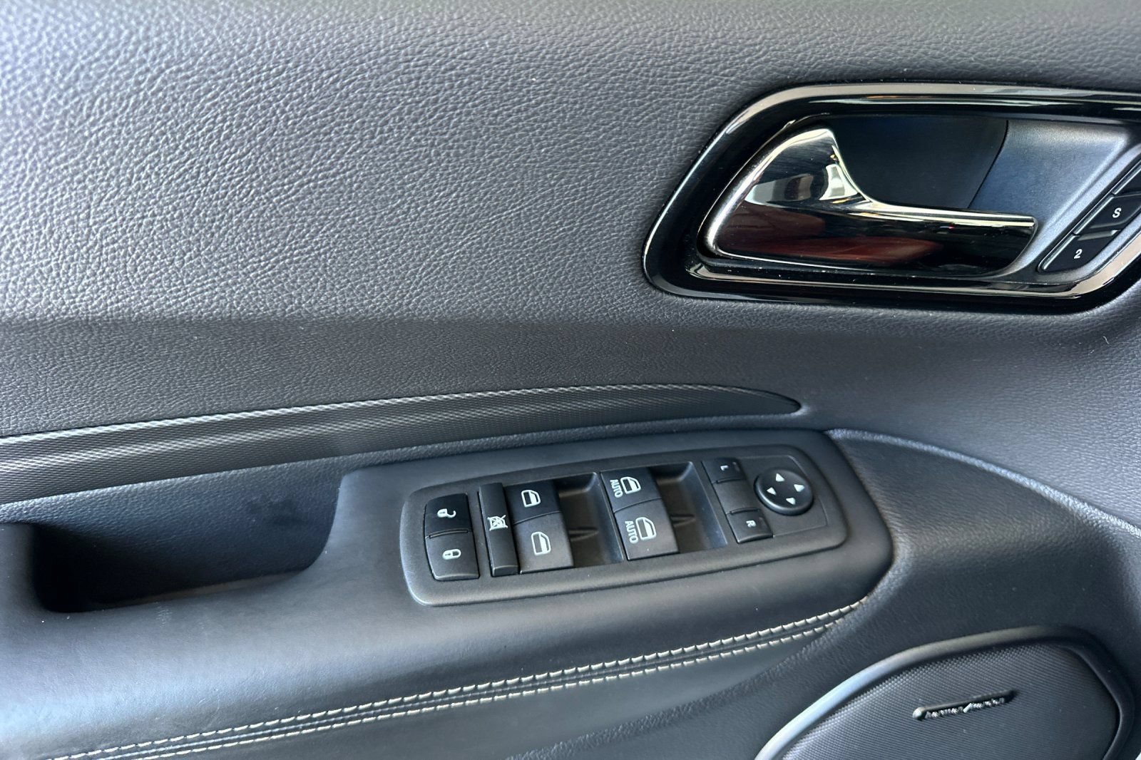 Used 2022 Dodge Durango SRT w/ Black Package AWD/4WD image 14