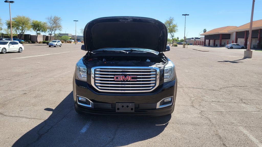 Used 2019 GMC Yukon XL SLT w/ Premium Edition image 48