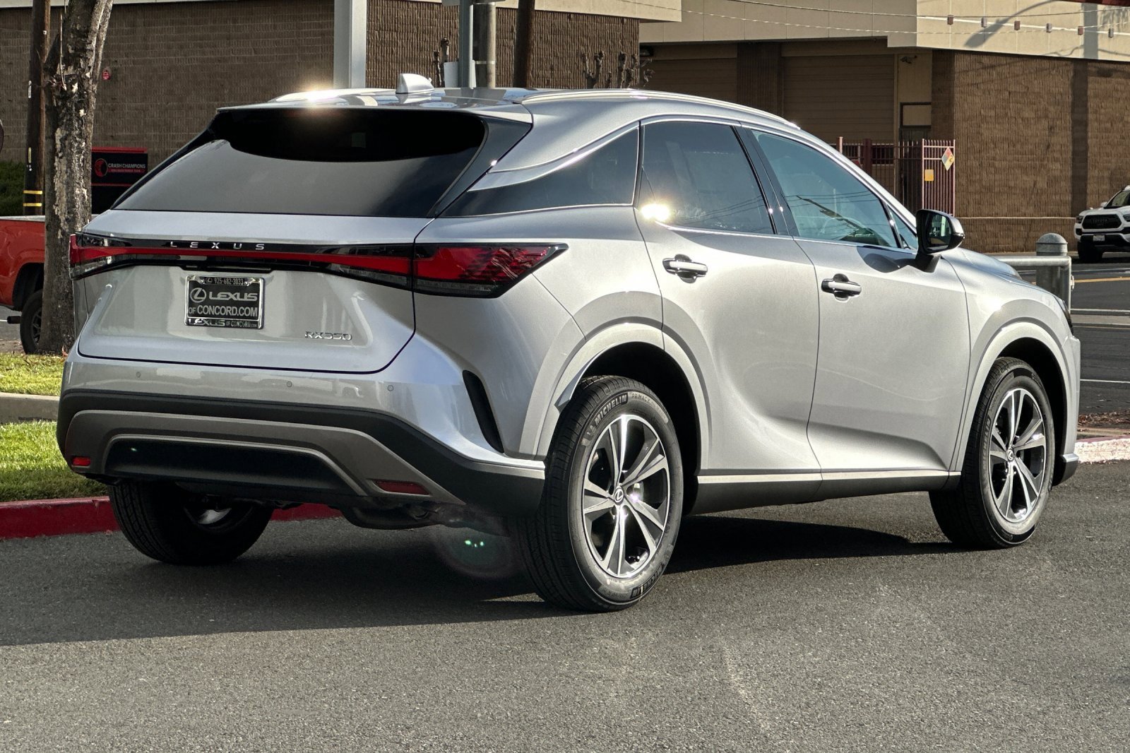 New 2026 Lexus RX 350 FWD image 4