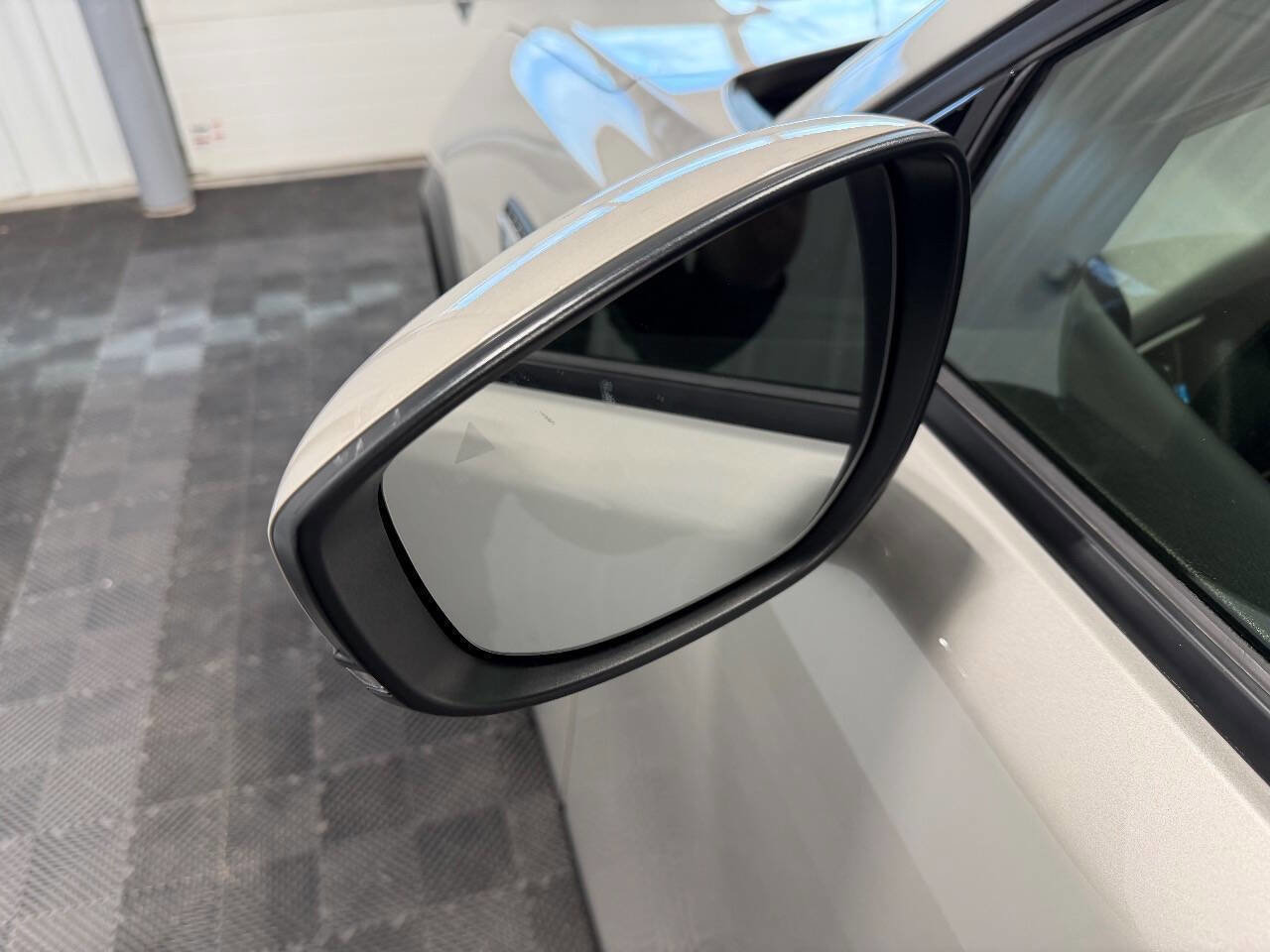 Used 2025 MAZDA CX-90 3.3 Turbo w/ Preferred Package image 9