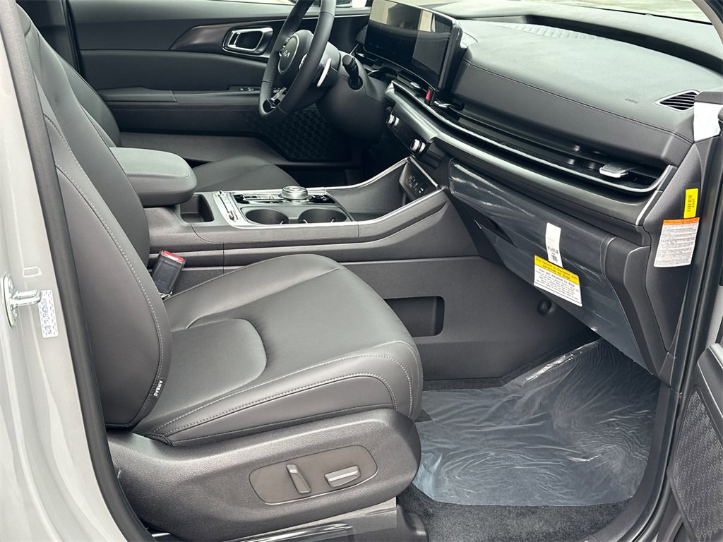 New 2026 Kia Carnival SX image 12