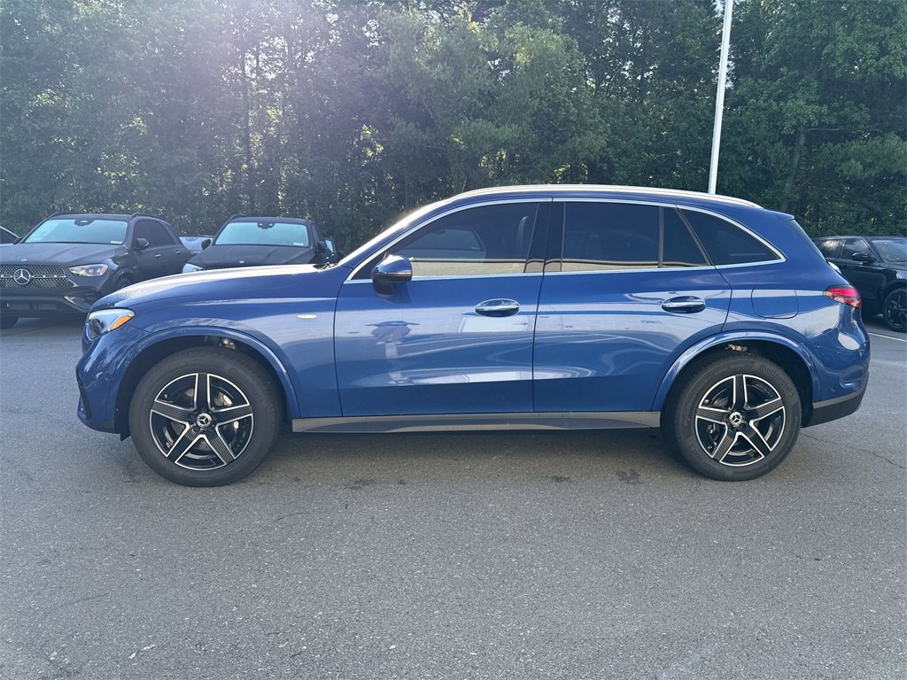 New 2025 Mercedes-Benz GLC 350e 4MATIC image 6