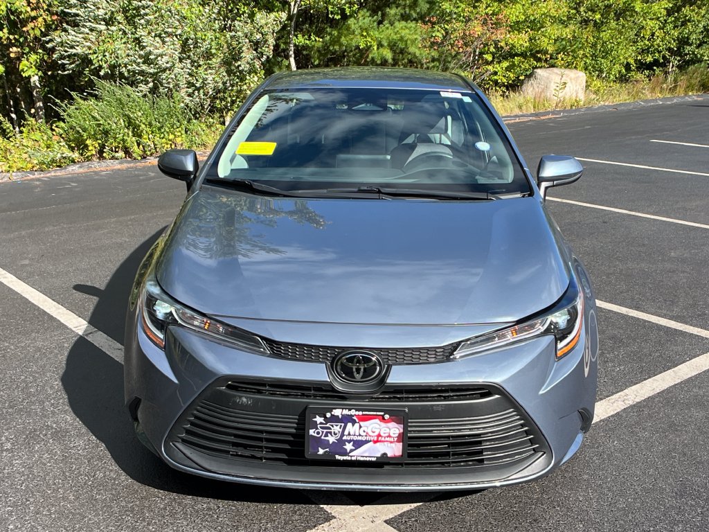 Used 2024 Toyota Corolla LE FWD image 8