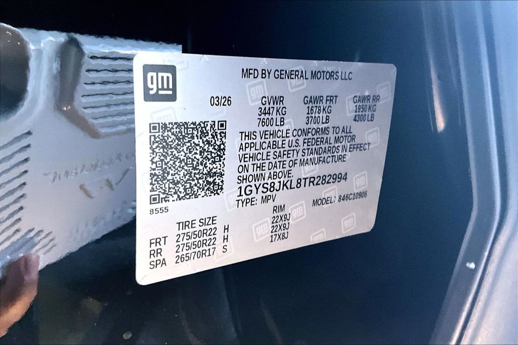 New 2026 Cadillac Escalade ESV 2WD w/ LPO, Floor Liner Package image 38