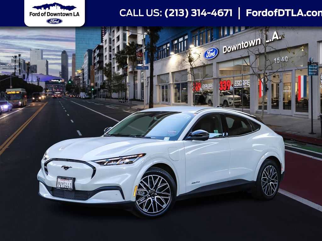 Used 2025 Ford Mustang Mach-E Premium image 1