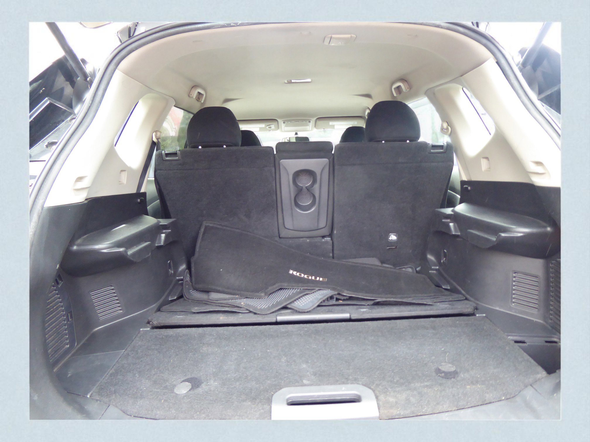 Used 2016 Nissan Rogue S image 19